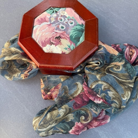 Accessories - Floral Patterned Scarf with Vintage Wooden Jewellery Box